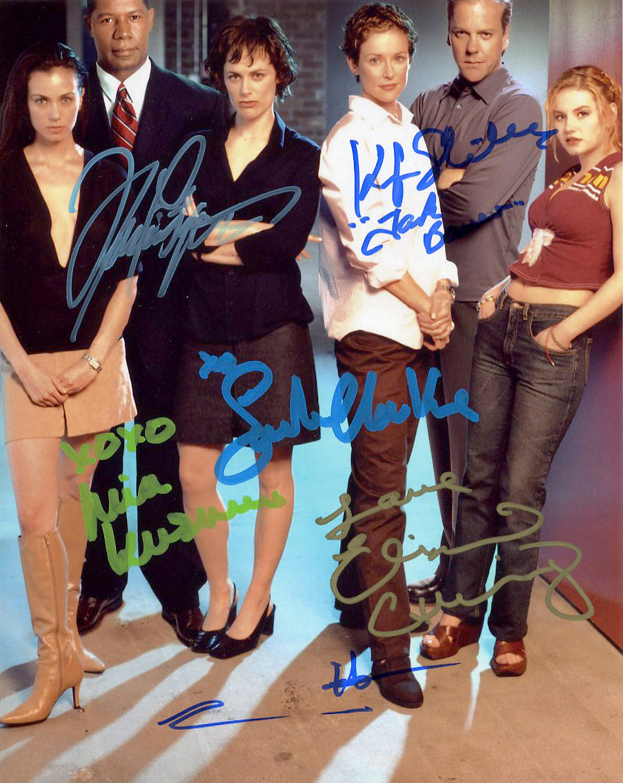 24 (2001) - HISTORYSIGS