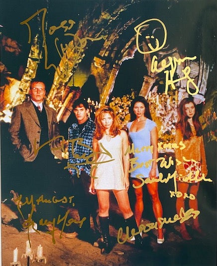 Buffy the Vampire Slayer (1997) - HISTORYSIGS